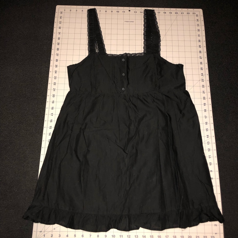 Cotton On. Mini Dress. Size XL. Black color. NWT.